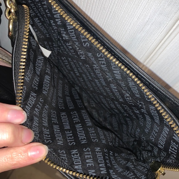 Steve Madden - Picture 4 of 6